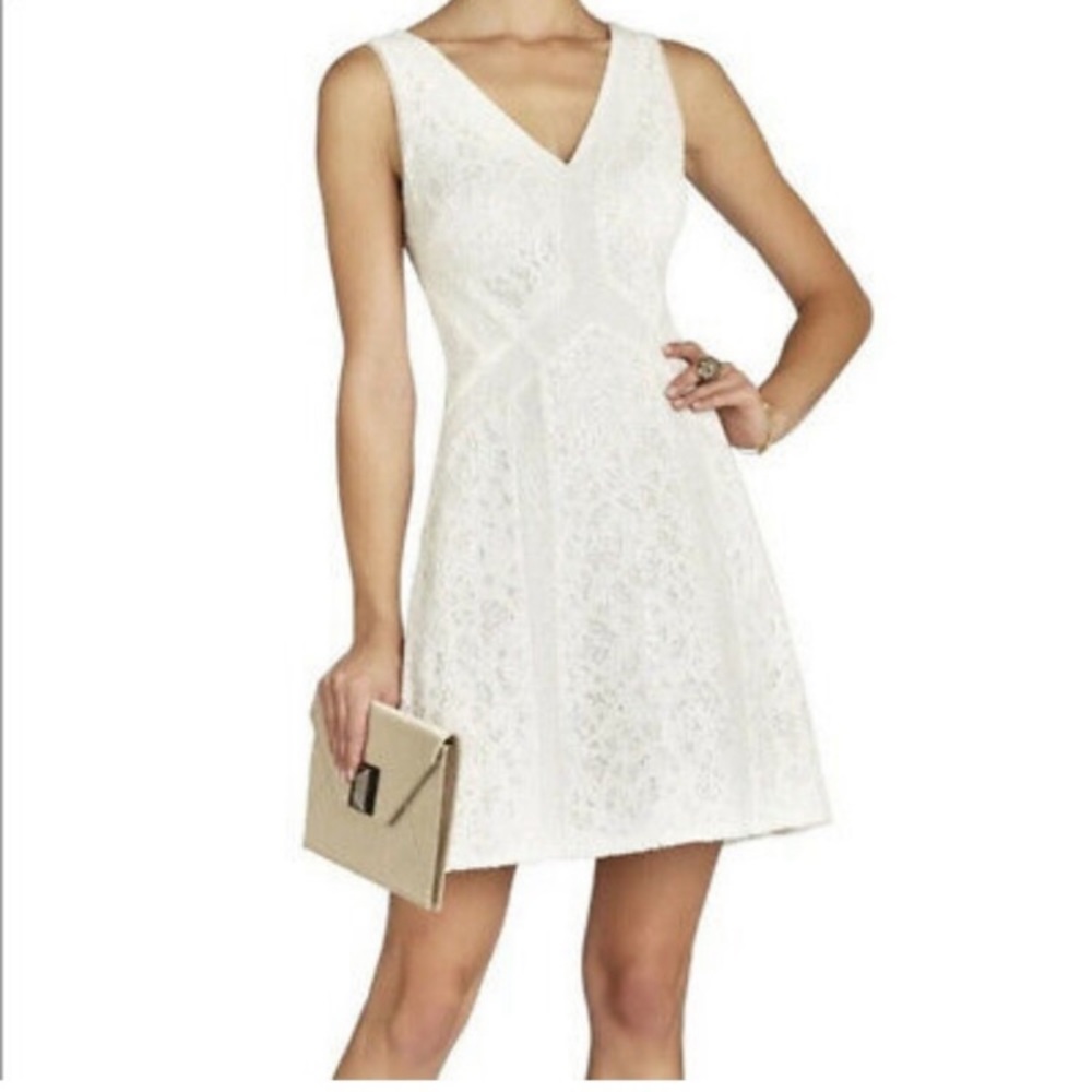 BCBG MAXAZRIA Gracie sequined dress size 6 cute and demure